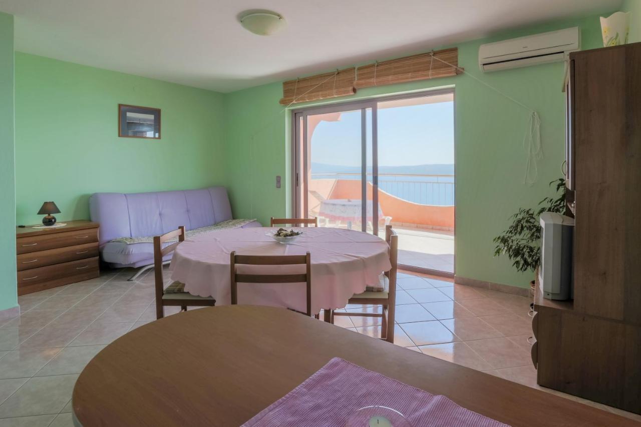 Apartmani Rino Dramalj Kültér fotó