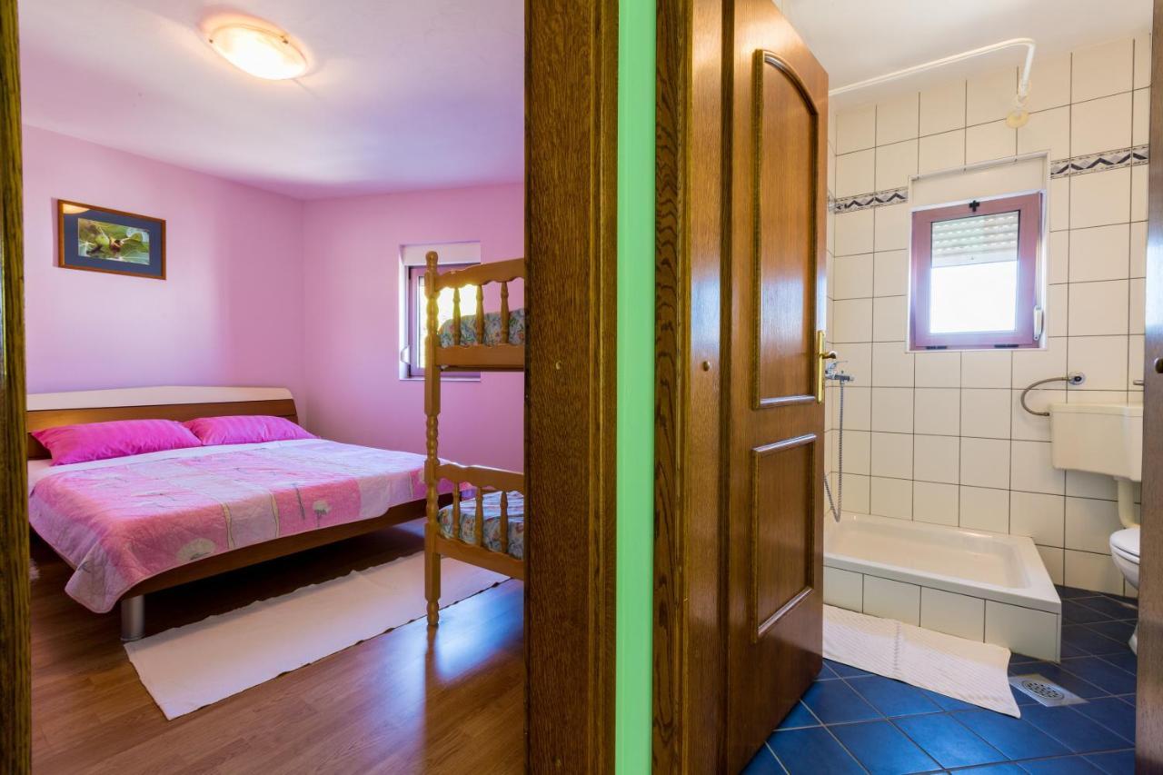 Apartmani Rino Dramalj Kültér fotó