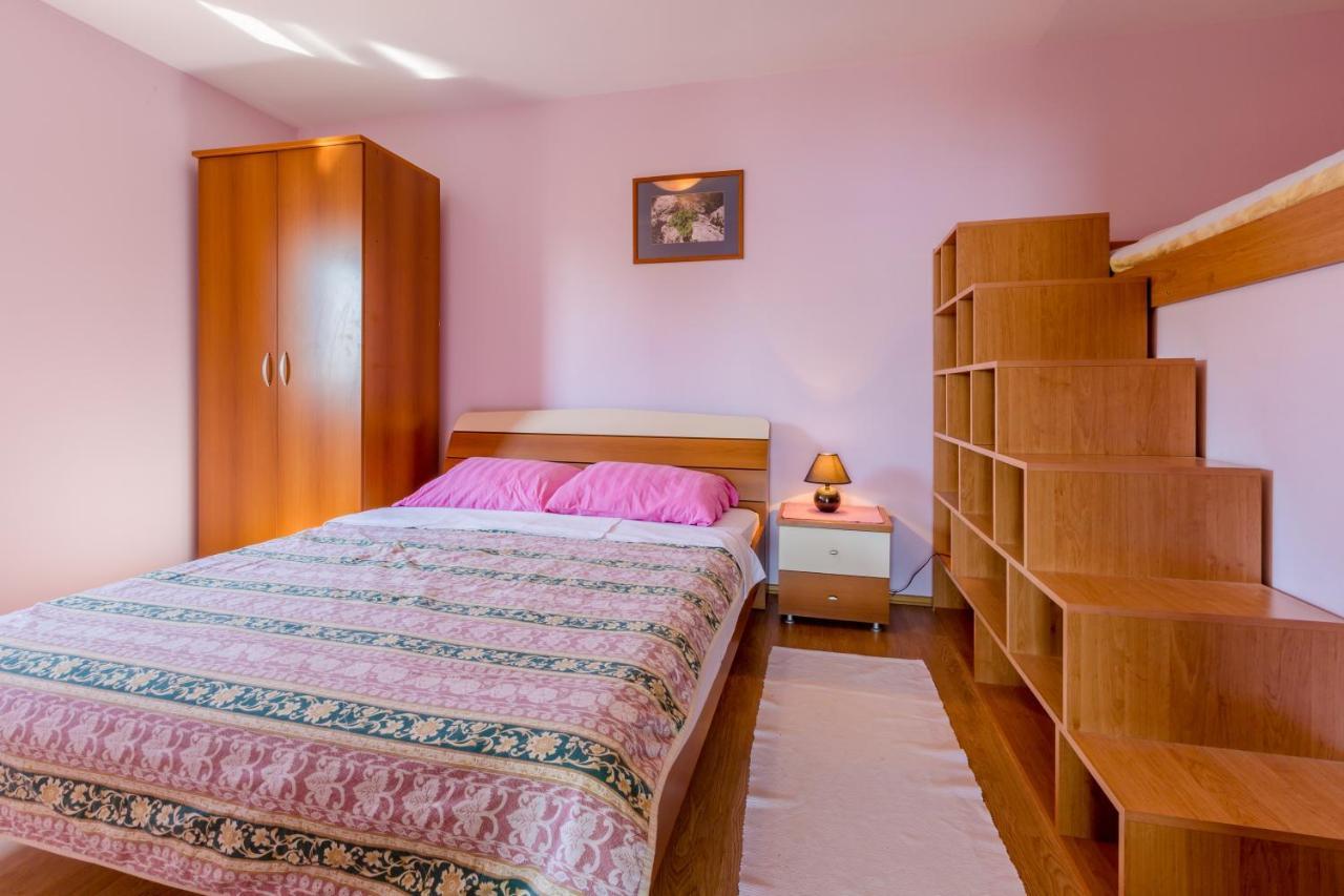 Apartmani Rino Dramalj Kültér fotó